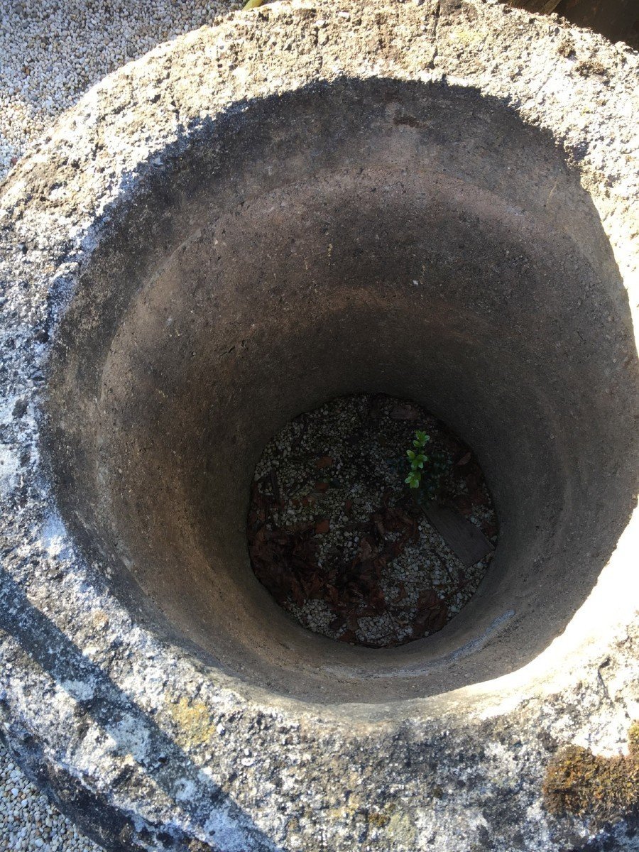 Roman Water Well Limestone 17th Century-photo-3