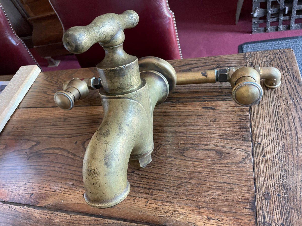 Exclusive Antique Taps, Mixer Taps Connectable To The Existing Water Supply System