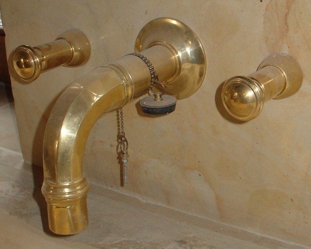 Antique Kitchen Taps, Cold Water Taps Connectable To The Existing Water Supply System