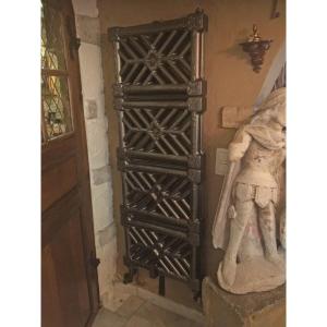 Antique American Cast Iron Wall Radiator