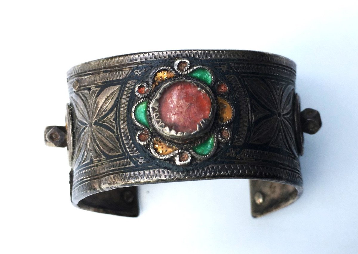 Two Berber Bracelets In Silver, Enamel And Cabochon.-photo-3