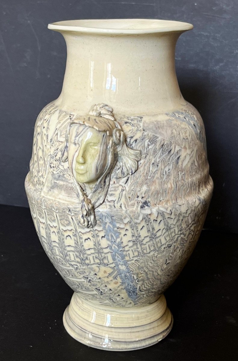 Terres Mêlées d'Apt, Vase Avec Visages Du 19ème