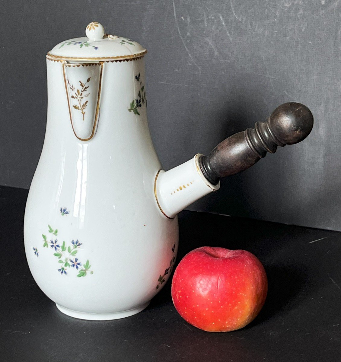 Chocolatière Ou Cafetière Du 18ème Siècle En Porcelaine De Paris Décor Aux Barbeaux-photo-8