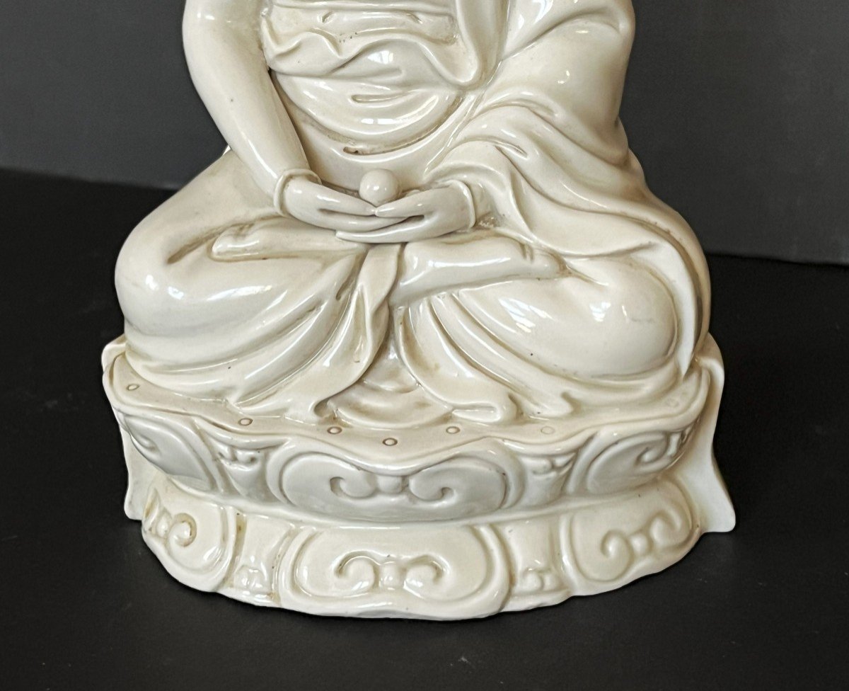 20th Century White Chinese Porcelain Buddha-photo-3