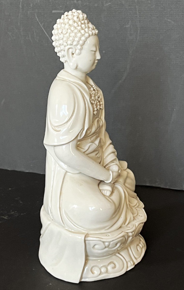 20th Century White Chinese Porcelain Buddha-photo-4