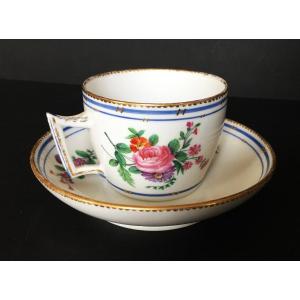 Sèvres Porcelain Cup From 1778 Mark De Sèvres And Lettes Double A, Flower Decor