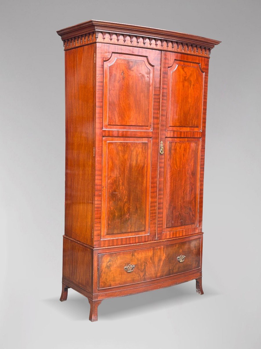 Edwardian Period Mahogany Bow Front Wardrobe-photo-7