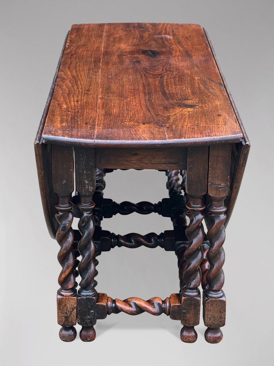 Large 17th Century Charles II Period Solid Oak Gateleg Table-photo-2