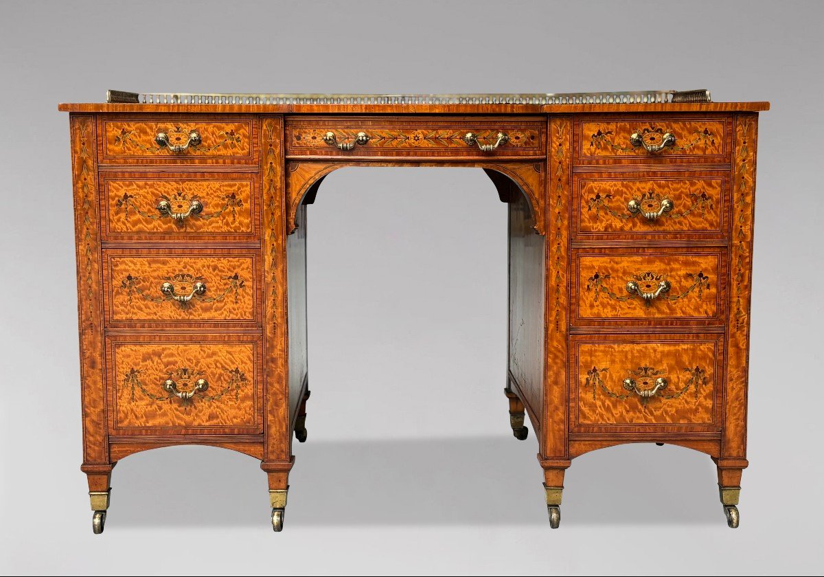 19th Century Satinwood & Marquetry Desk Stamped By Gillows-photo-2