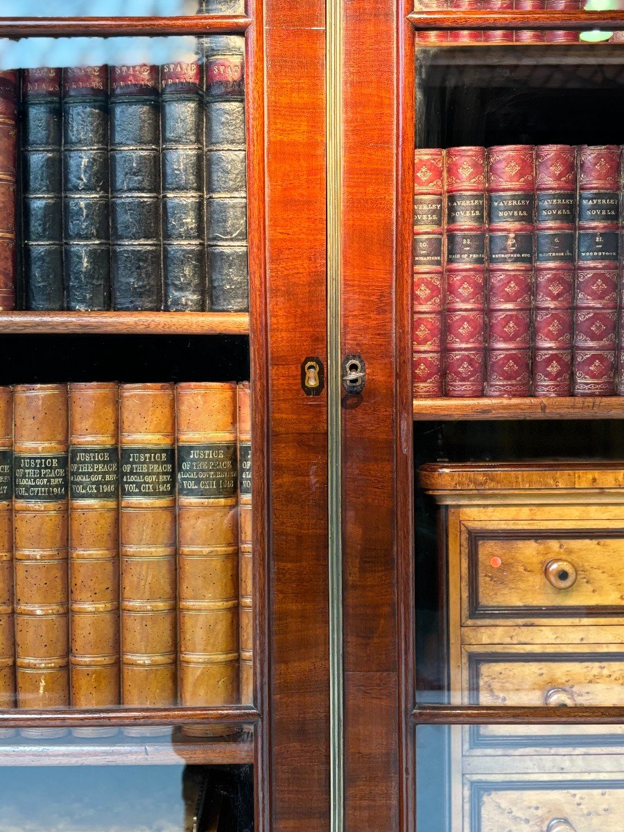 18th Century George III Period Mahogany Breakfront Library Bookcase-photo-3