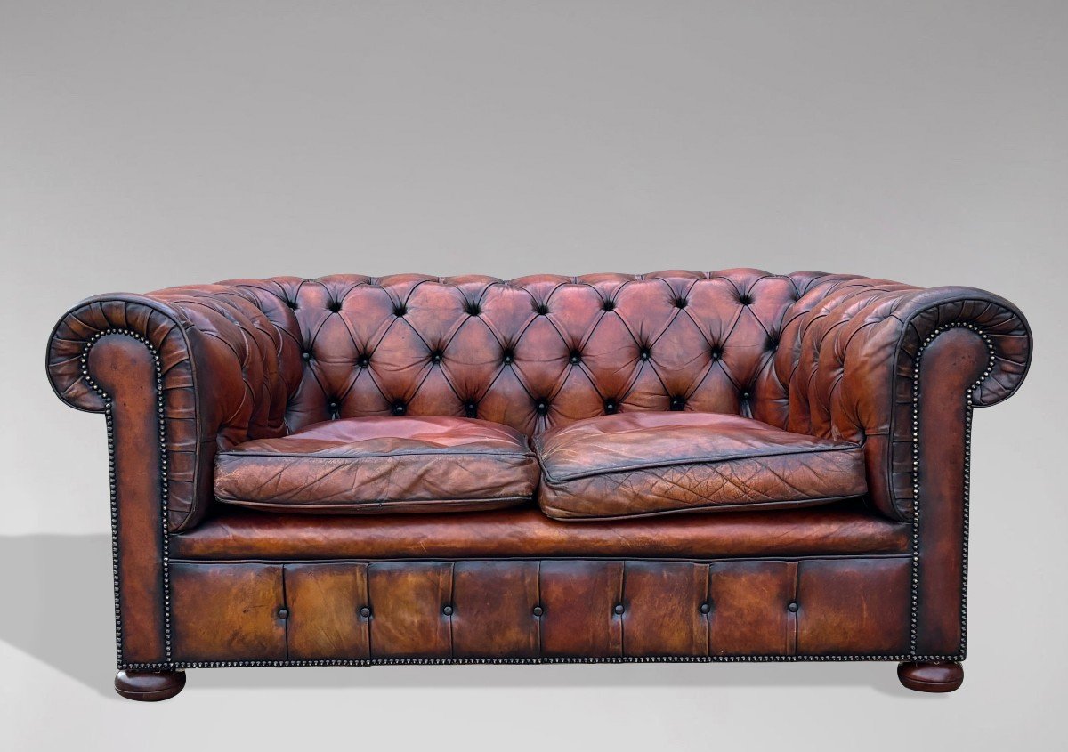 Early 20th Century Brown Leather Chesterfield Sofa-photo-3