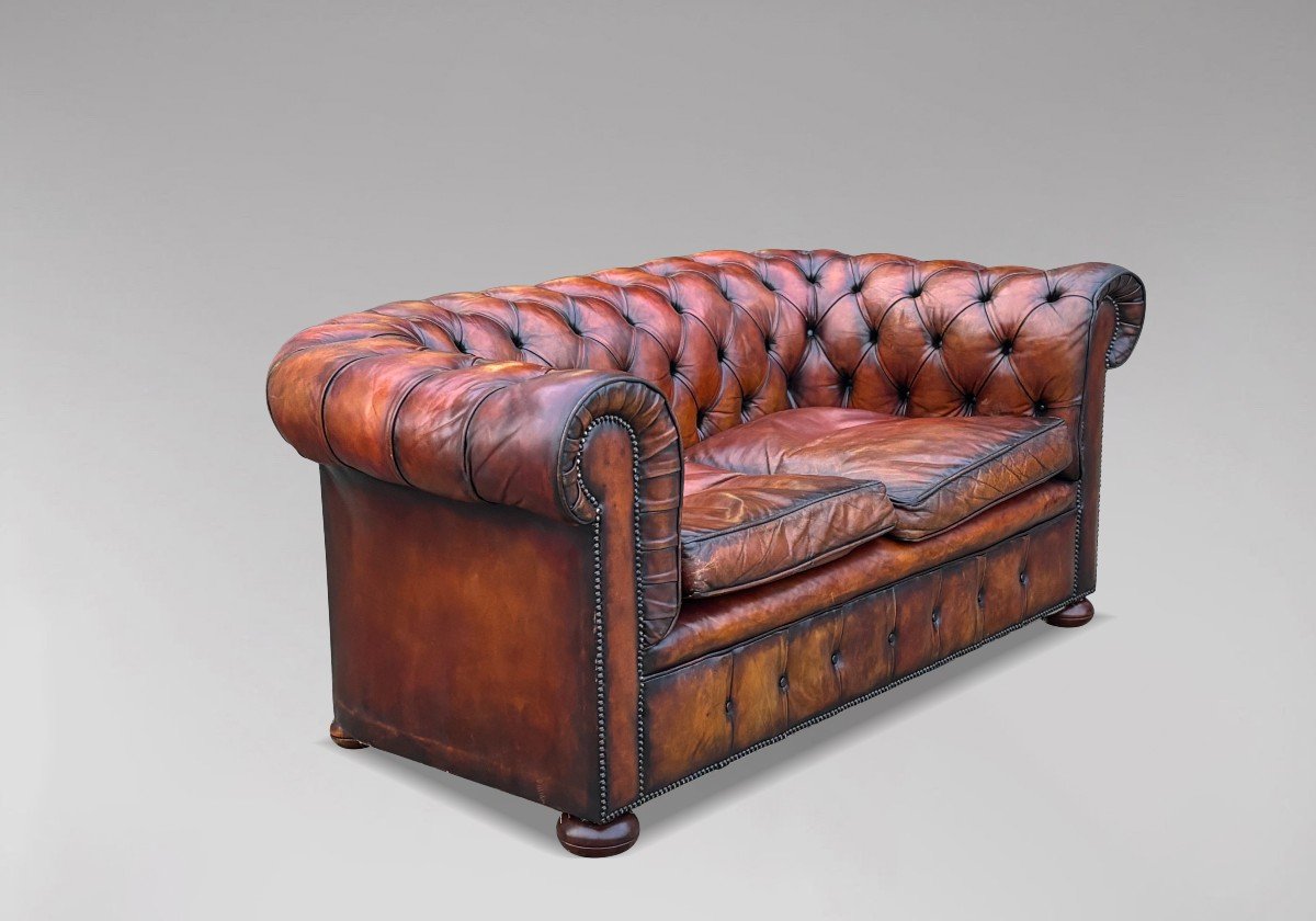 Early 20th Century Brown Leather Chesterfield Sofa-photo-4