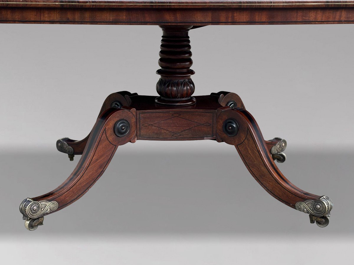 18th Century George III Period Mahogany & Brass Inlay Center Table-photo-3