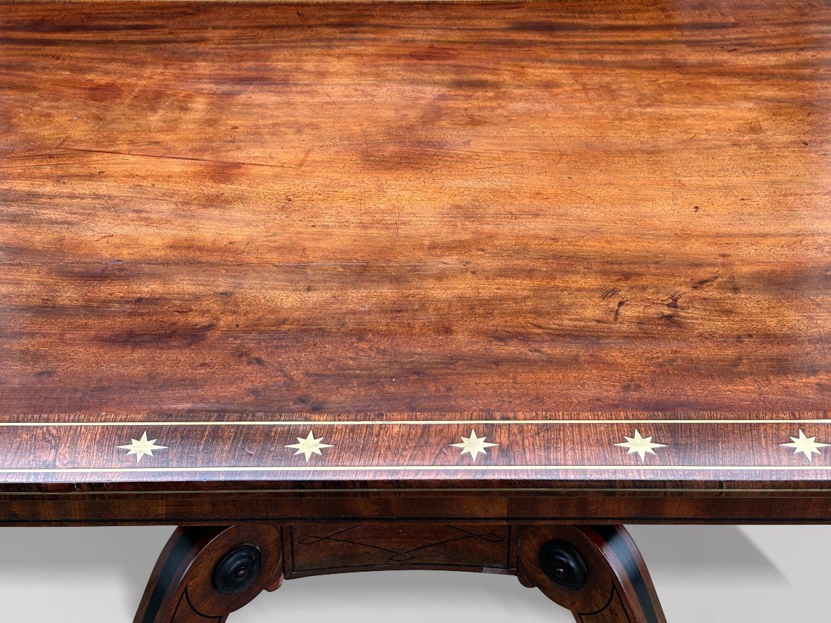 18th Century George III Period Mahogany & Brass Inlay Center Table-photo-7