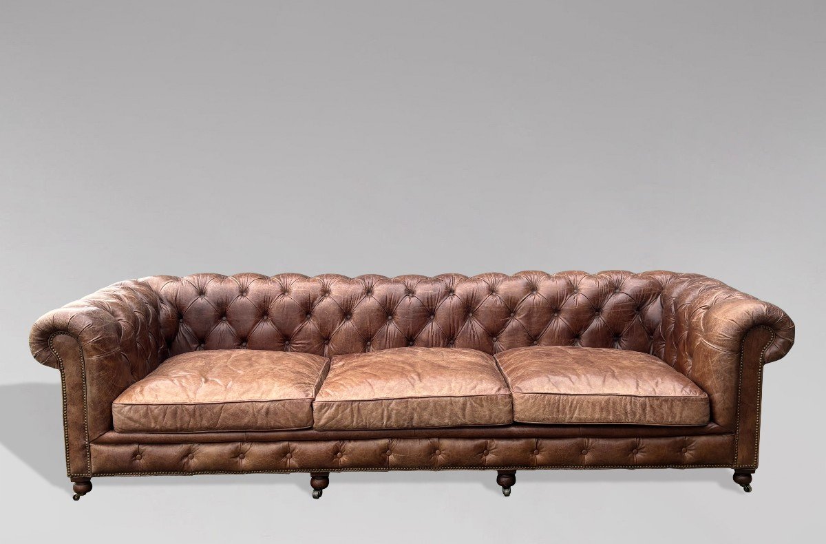 Extra Large 20th Century Brown Leather Chesterfield Sofa-photo-2