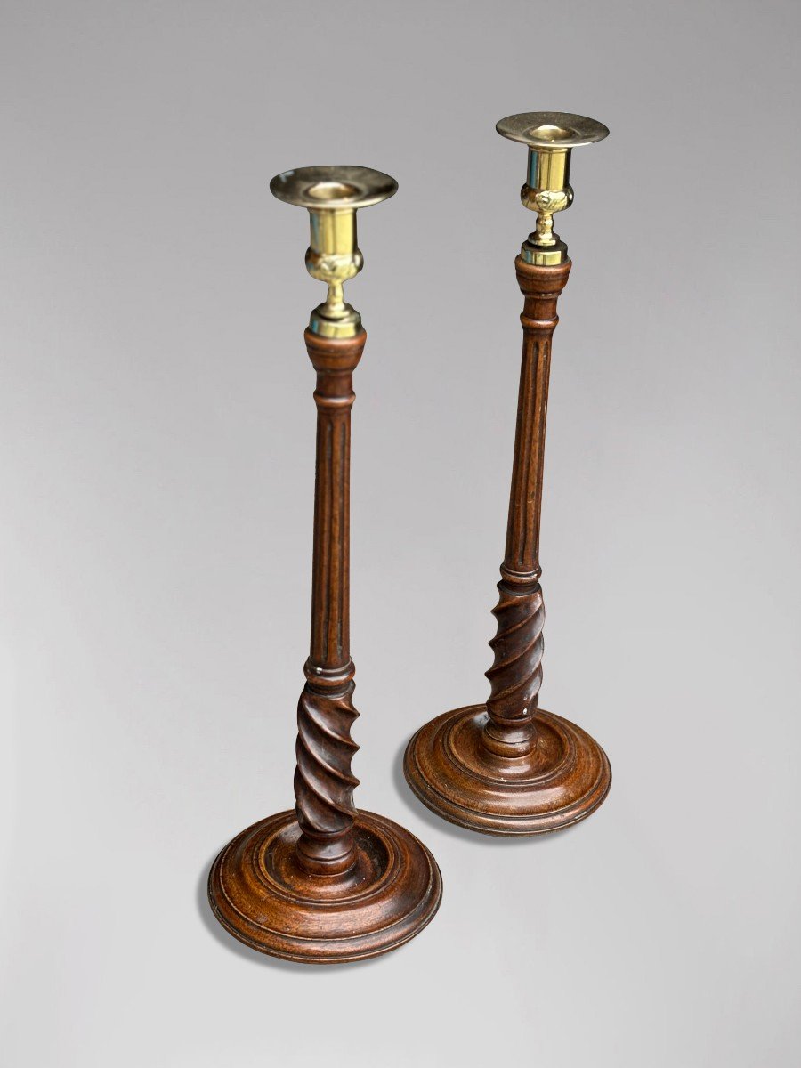 Pair Of 19th Century Scottish Mahogany & Brass Candlesticks-photo-2