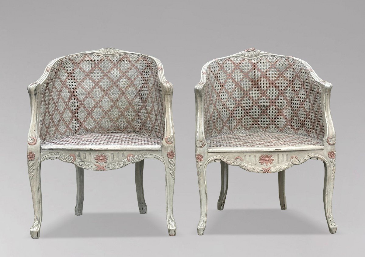 Paire de Fauteuils Bergère en Cannage Peint de Style Louis XV