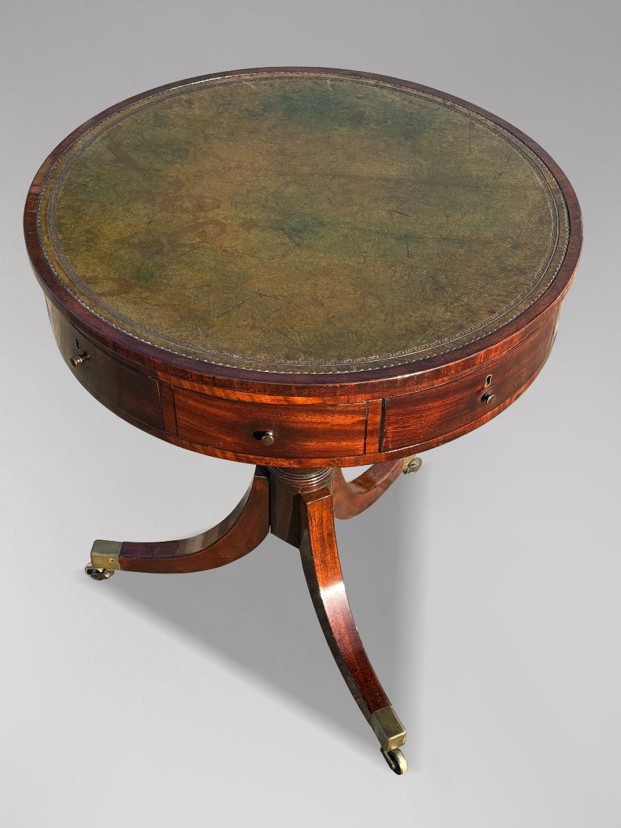 18th Century George III Period Small Mahogany Drum Table-photo-2