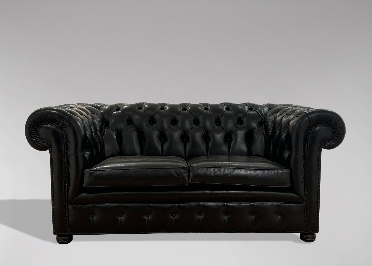 Black Leather 2-seater Chesterfield Sofa-photo-2