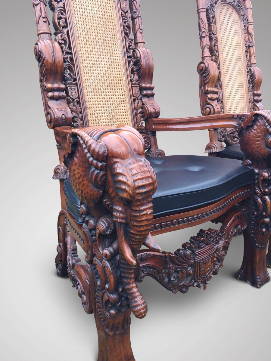 20ème Siècle, Grande Paire de Chaises de Trône Éléphant Sculptées-photo-3