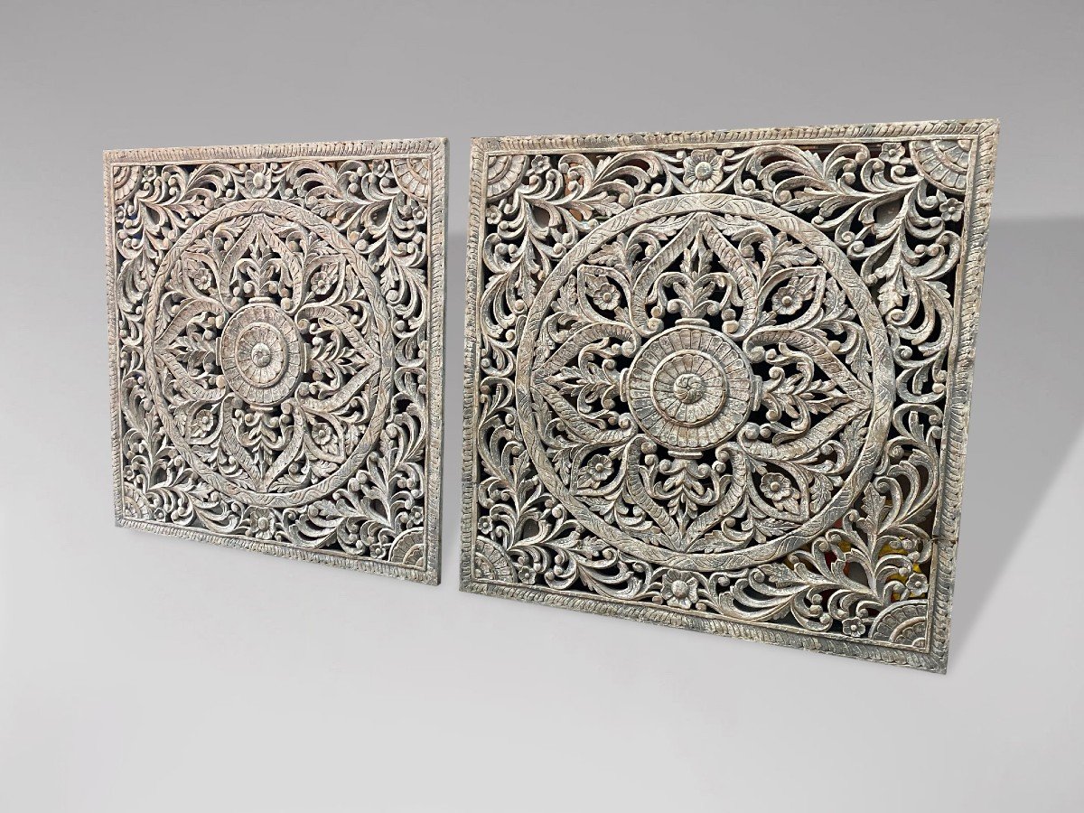 20th Century Pair Of Large Carved Wooden Painted Panels