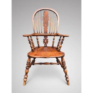 19th Century Elm Broad Arm Windsor Chair