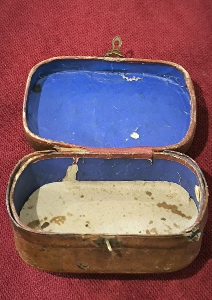 4 19th Century Medals In An Original Box -photo-6