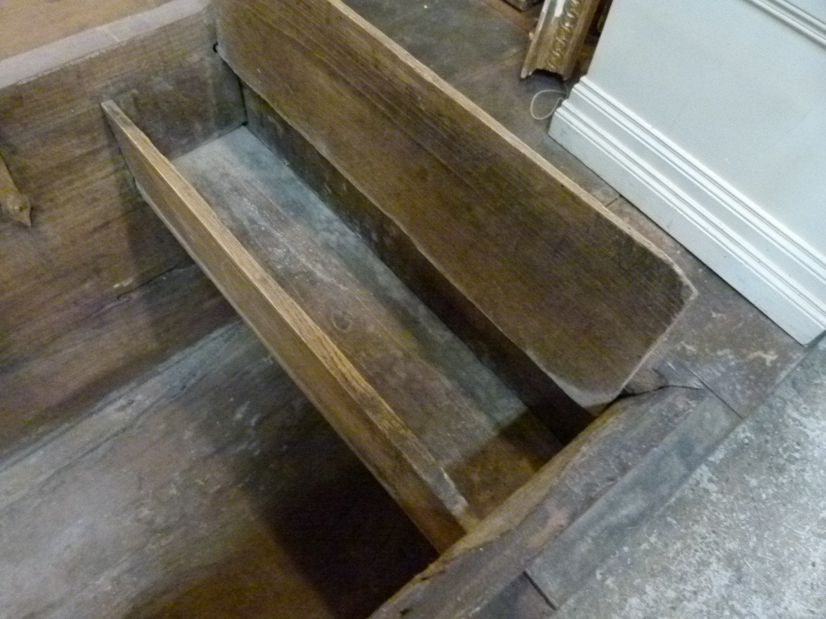 18th Century Chest-photo-5