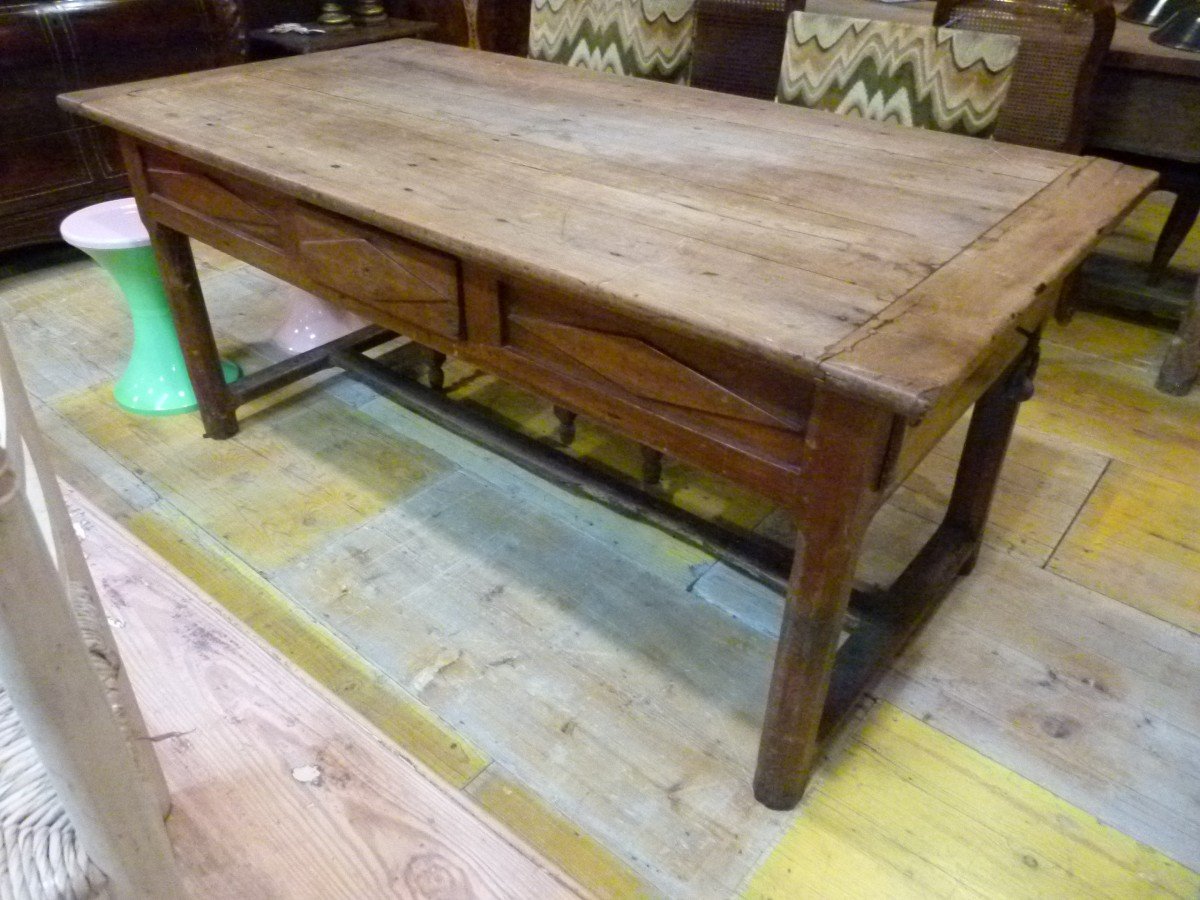 18th Century Farm Table-photo-2