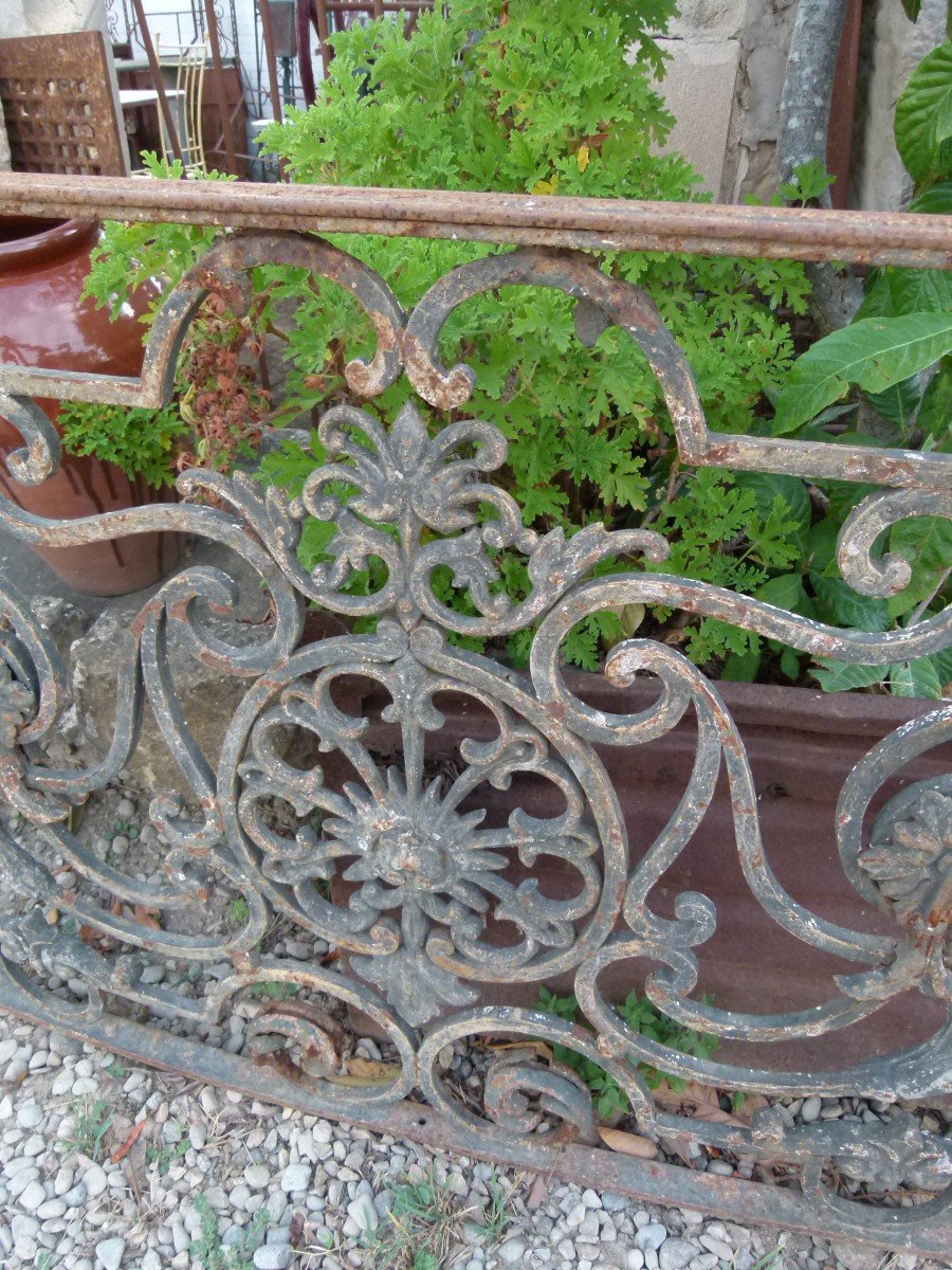 18th Century Balcony Grid-photo-2