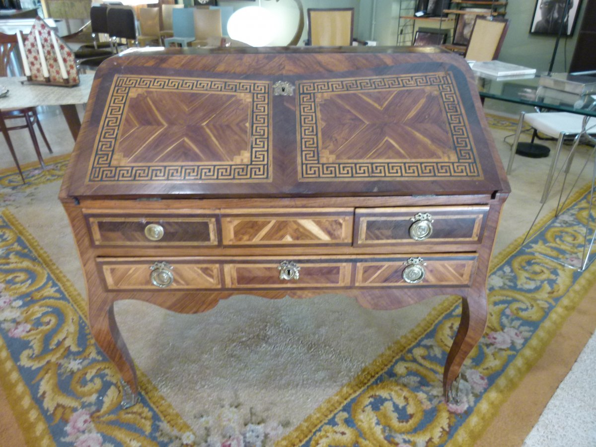 18th Century Desk-photo-4