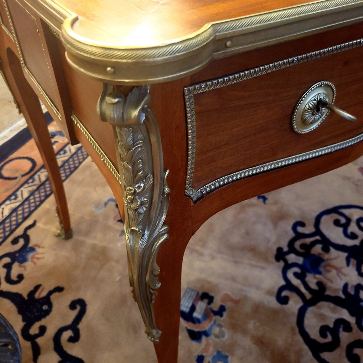 Louis XV Flat Desk-photo-2