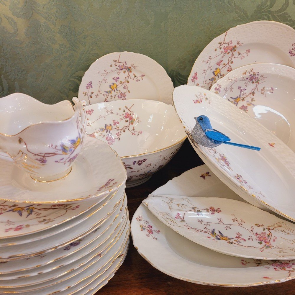 Porcelain Tableware Set With Bird Decor