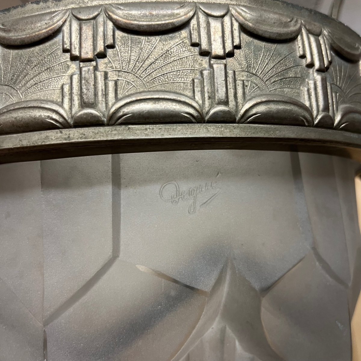 Art Deco Light Fixture Signed Degué-photo-1