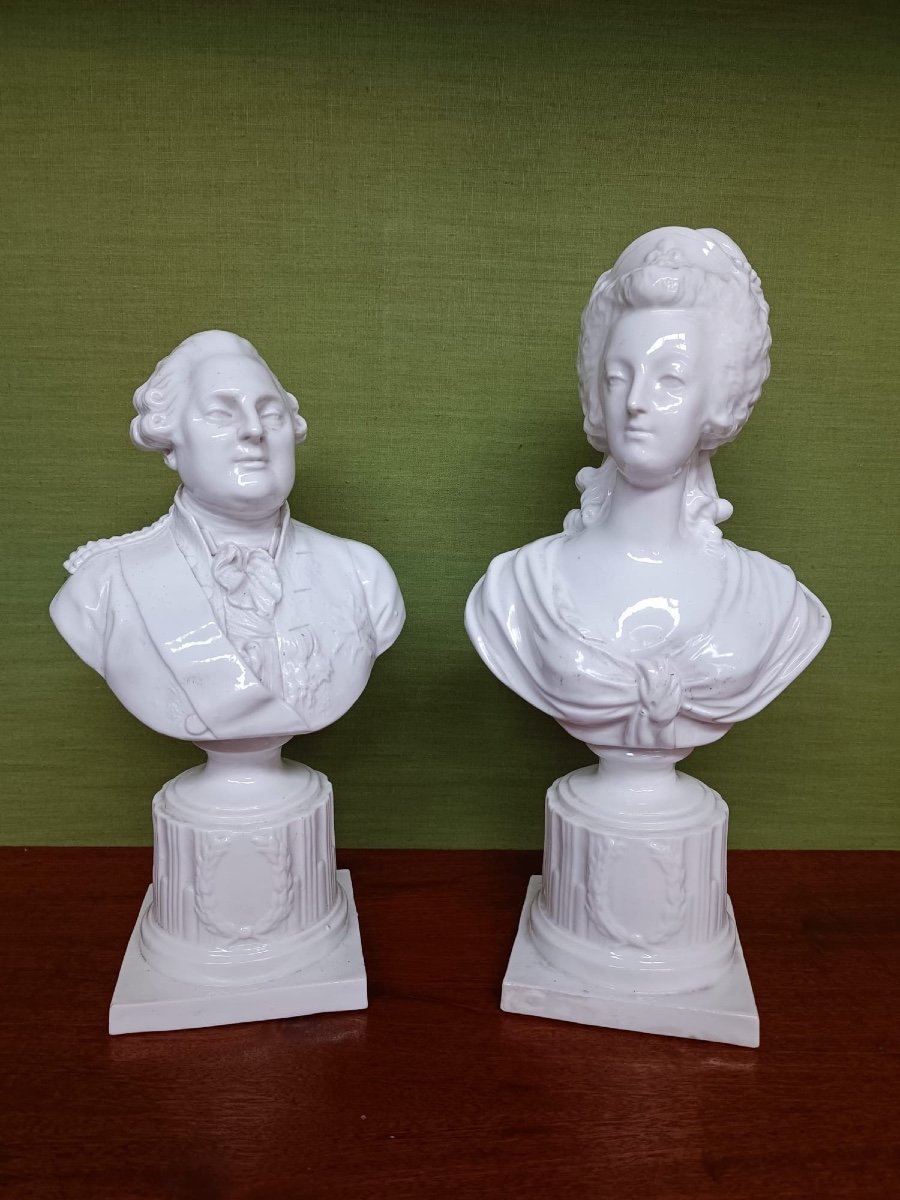 Louis XVI And Marie Antoinette - Porcelain Busts