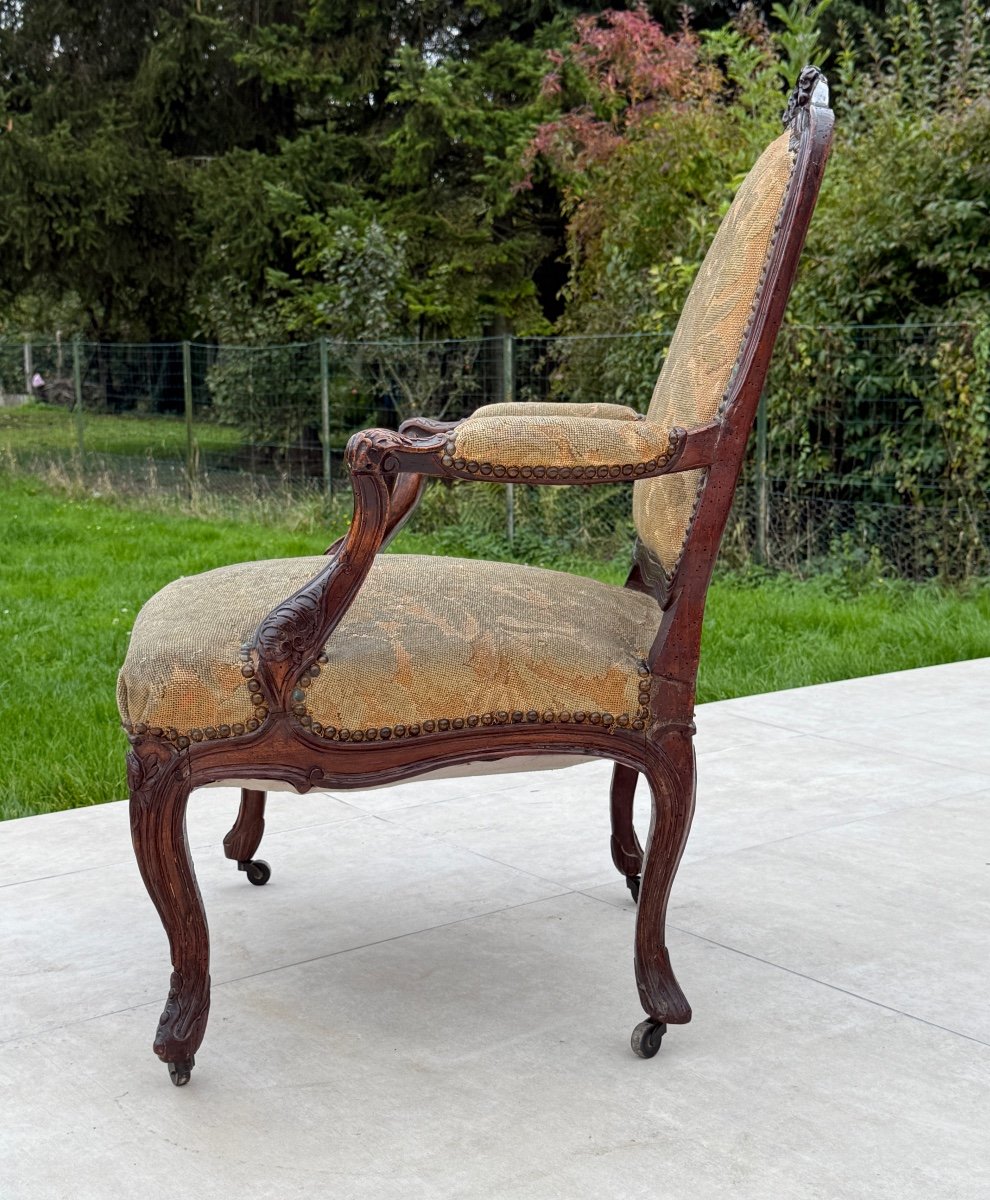 Fauteuil En Noyer d'Epoque Louis XV XVIIIème-photo-4