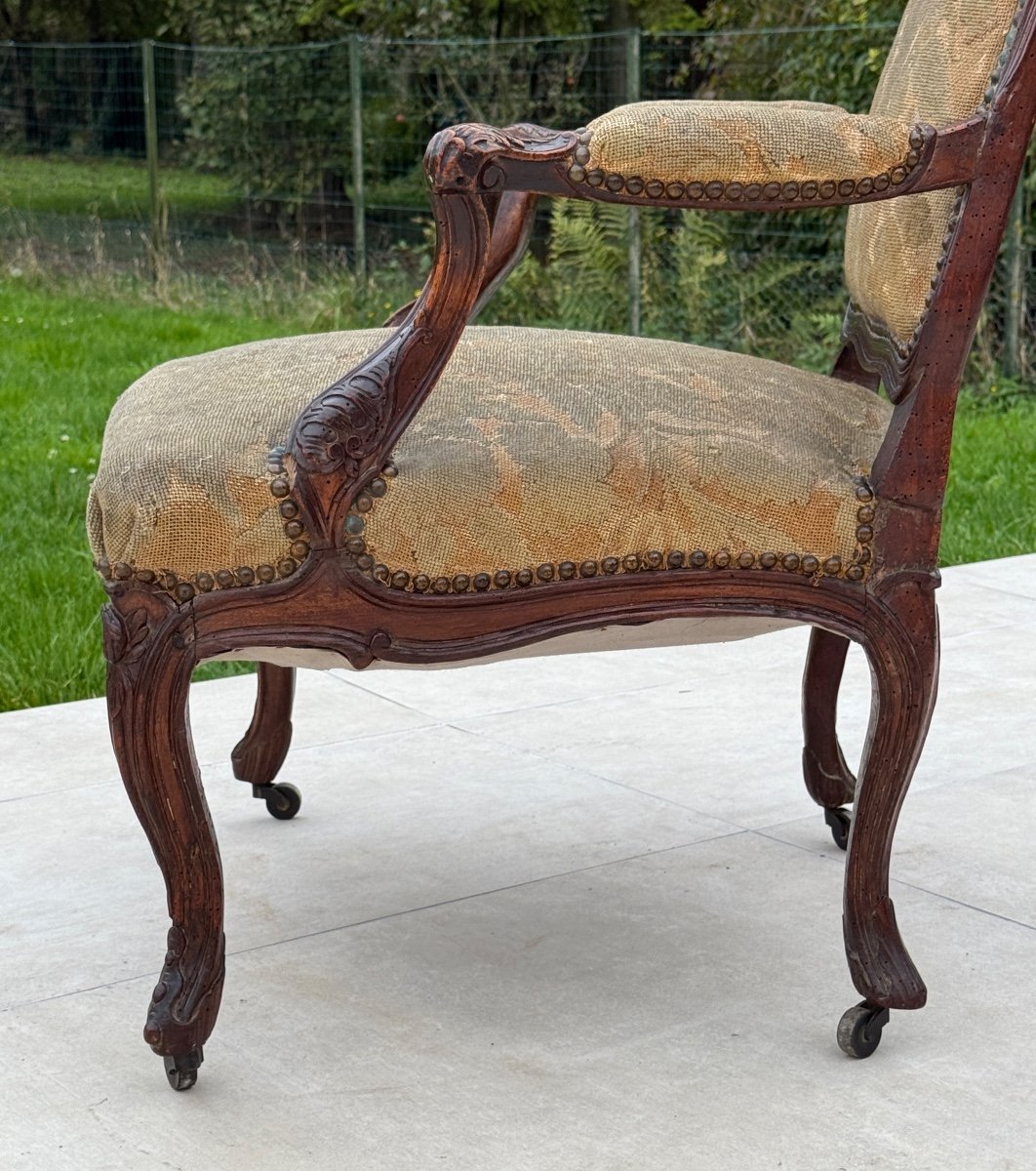 Fauteuil En Noyer d'Epoque Louis XV XVIIIème-photo-3