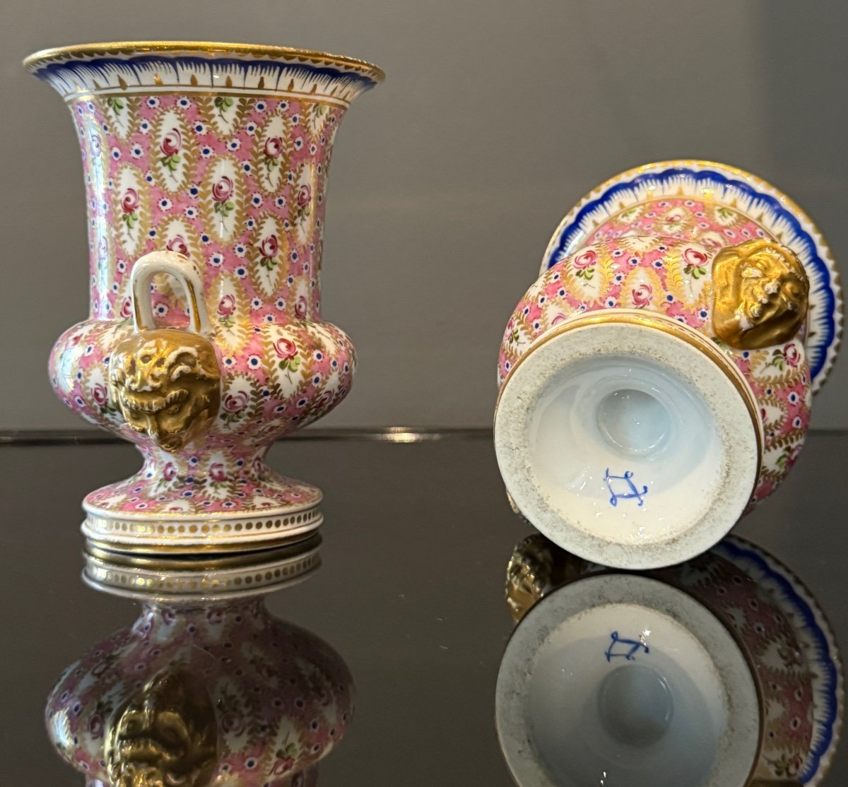 Sevres, Paire De Vases En Porcelaine Epoque XIXeme-photo-1