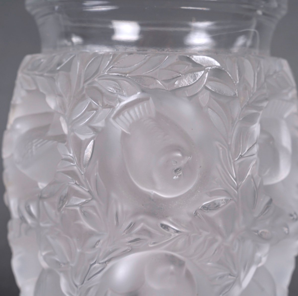 Vase Bagatelle Lalique | Cristal Incolore | Design René Lalique (1939) | Pièce Iconique -photo-3