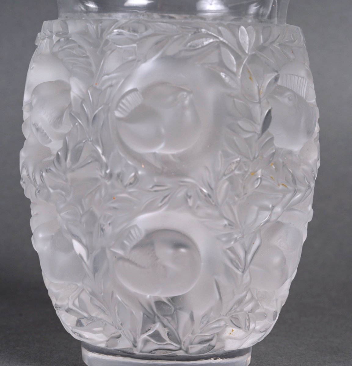 Lalique Bagatelle Vase | Clear Crystal | Design By René Lalique (1939) | Iconic Piece-photo-2