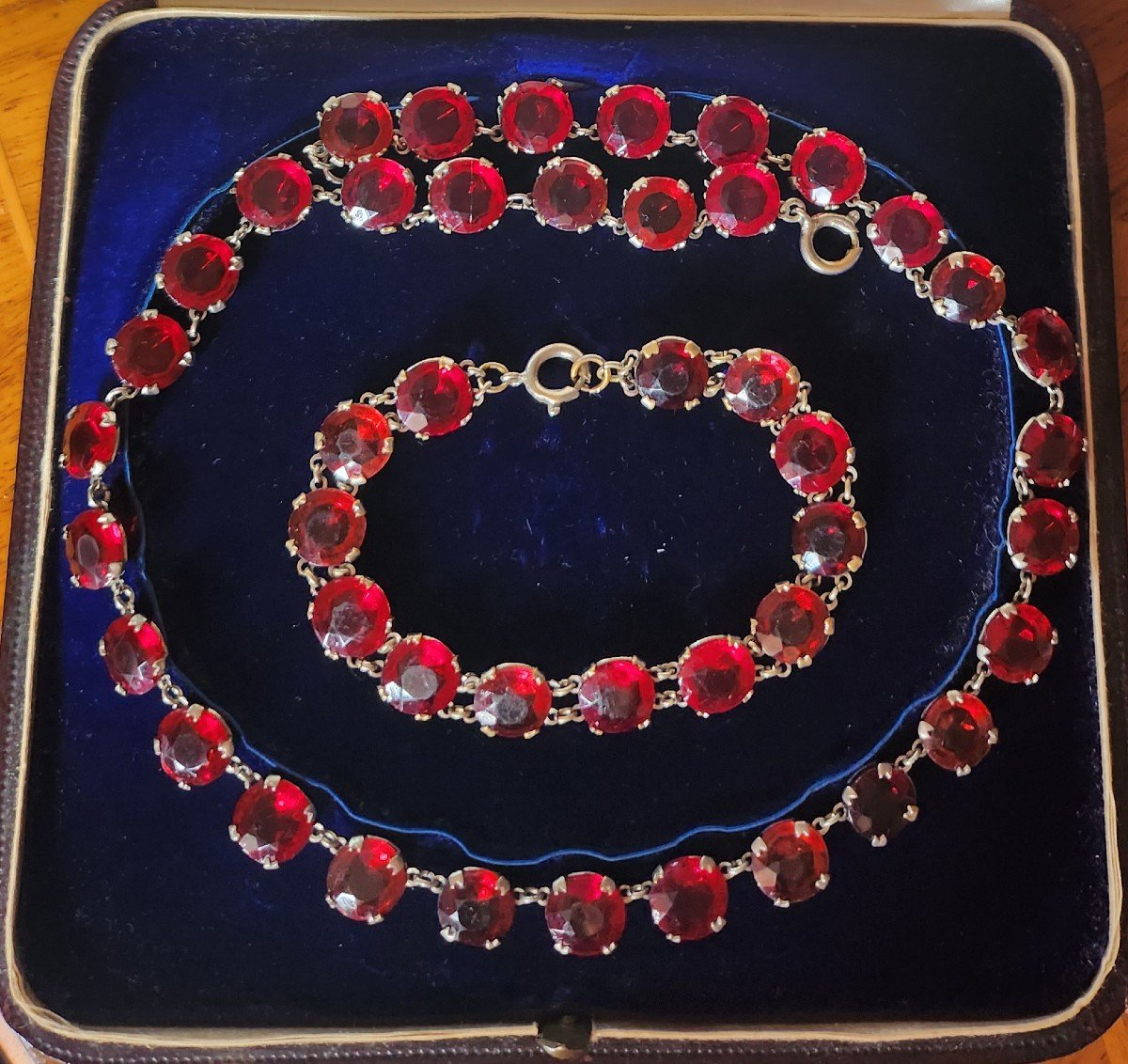 Red Crystal Necklace And Bracelet Set-photo-2