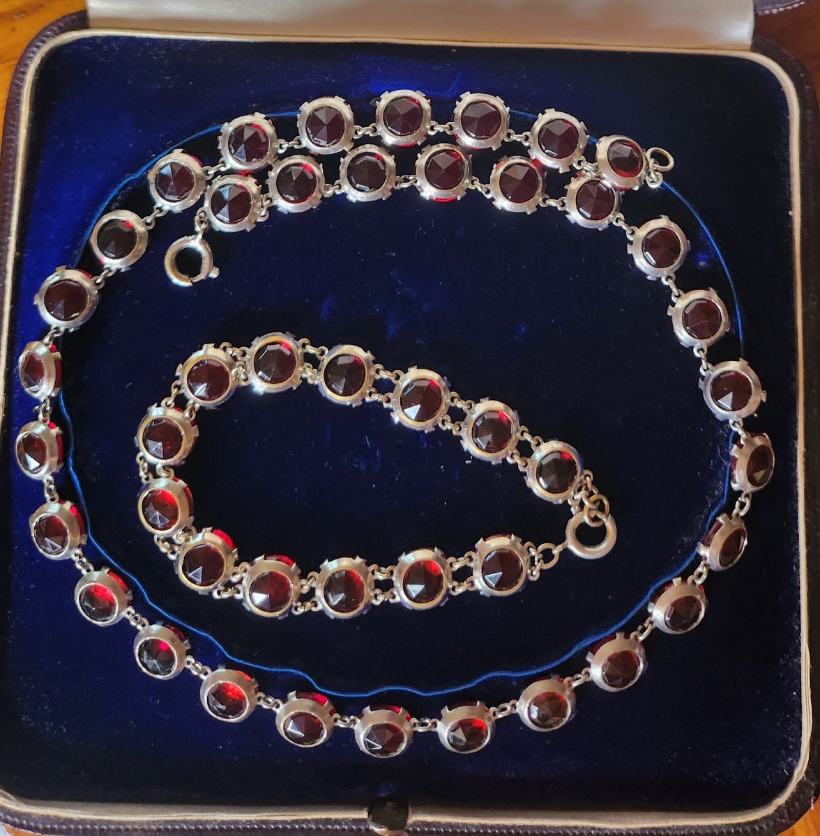 Red Crystal Necklace And Bracelet Set-photo-3