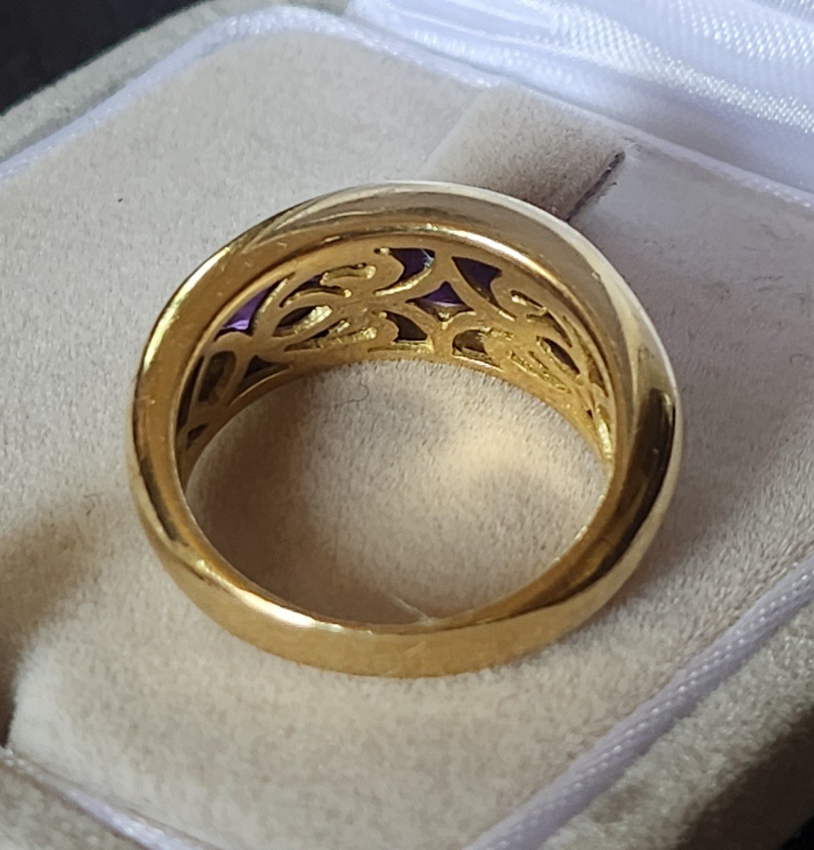 Gold And Amethyst Ring -photo-3