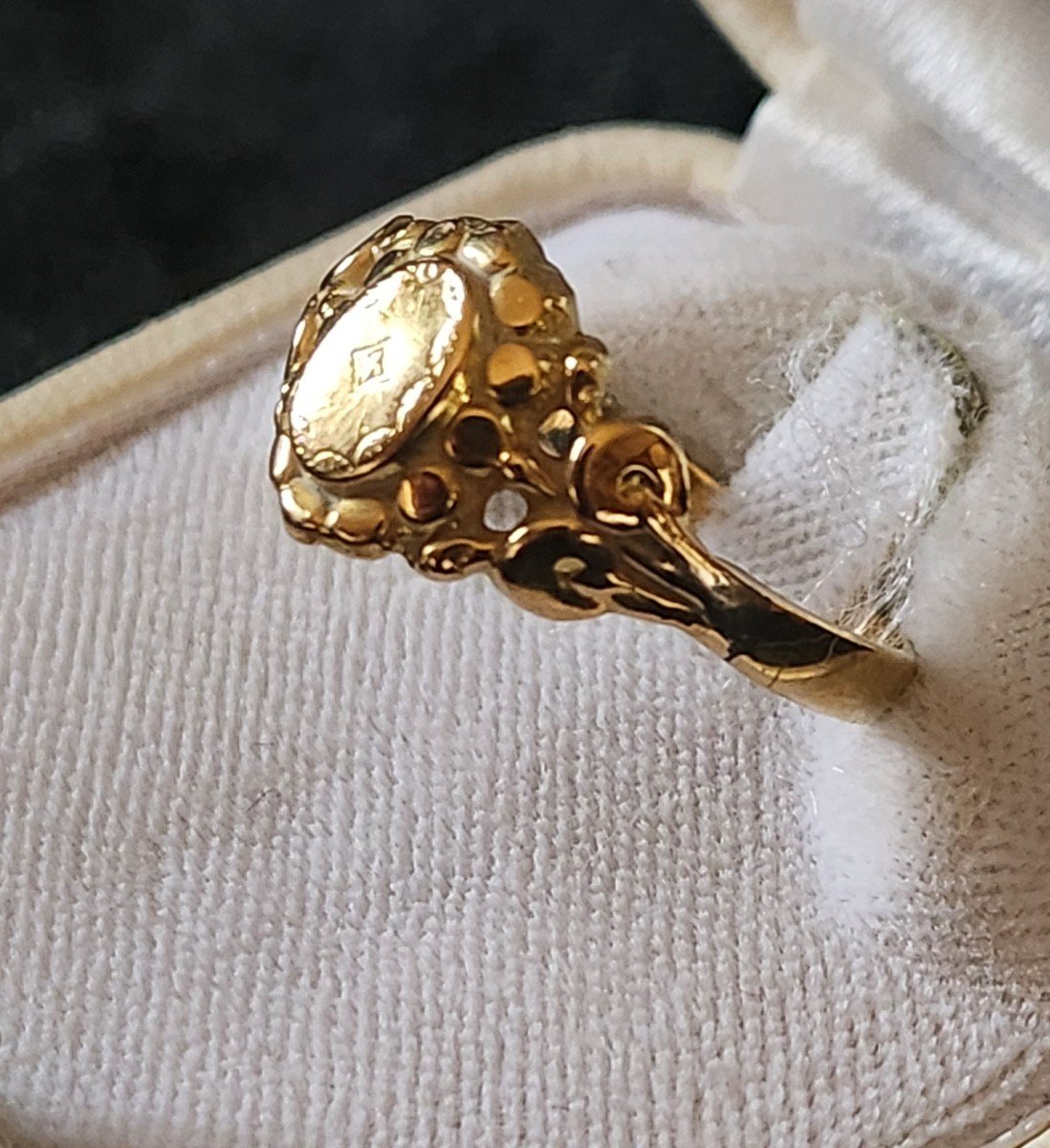 19th Century Gold Signet Ring-photo-2