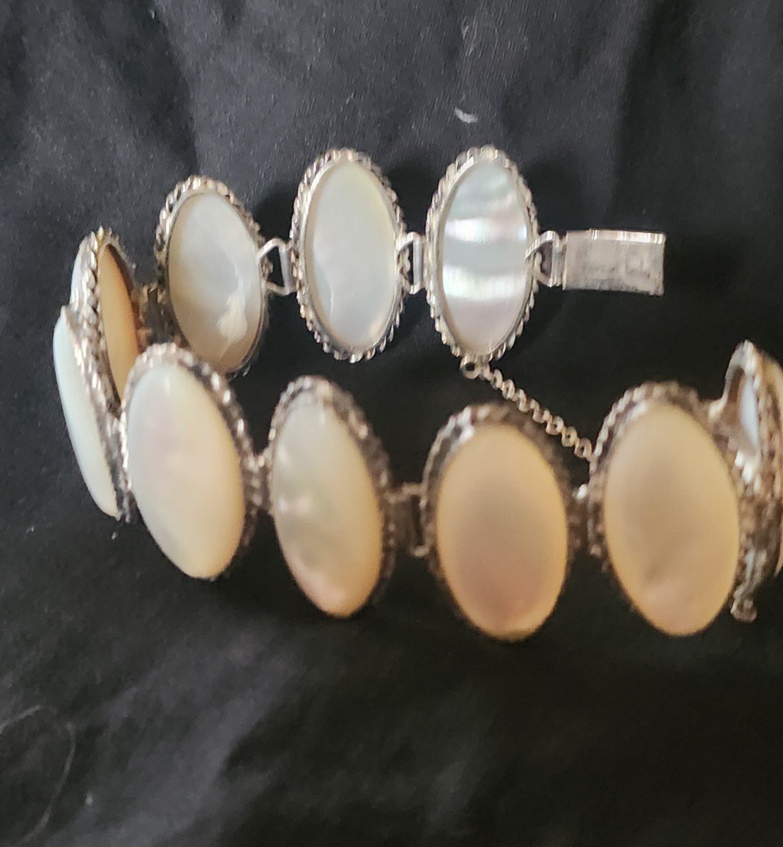 Bracelet En Argent Et Cabochons De Nacre -photo-3