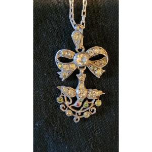 Collier Régional En Argent  "st Esprit" 19 ème 