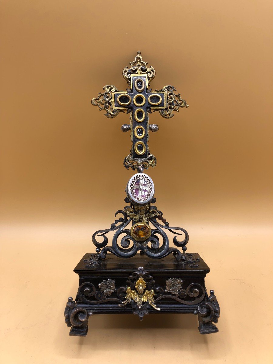 Croix En Argent, Bois ébonisé Et Bronze Doré Avec Sa Base