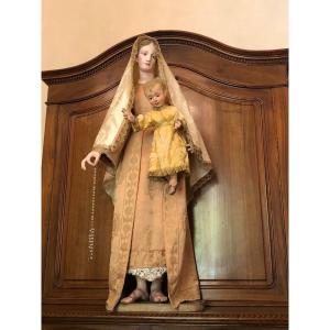 Statue-mannequin "dressed" In Roman Cardboard Of Mary And Child Jesus 18th Century 