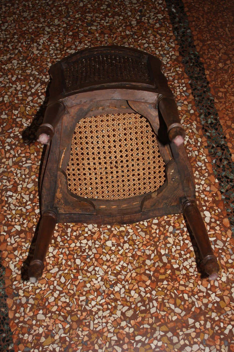 Groupe De 6 Chaises En Noyer Sculpté Et En Paille De Vienne Du XVIIIe Siècle.-photo-3