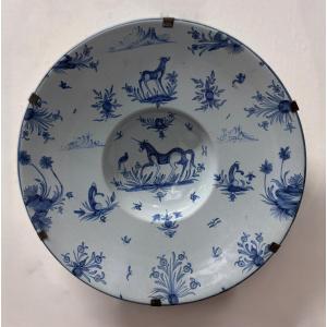 Large Savona Majolica Display Plate